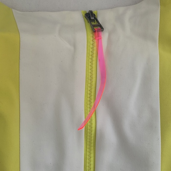 Celine halter peplum Top - Picture 4 of 6